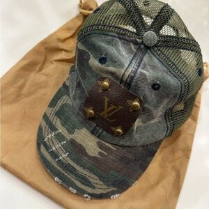 Louis Vuitton camo hat